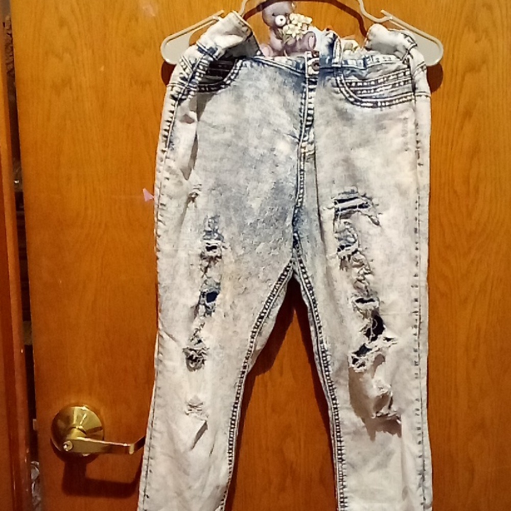 Jeans